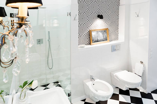 The-Dos-and-Don&apos;ts-of-Bathroom-Art